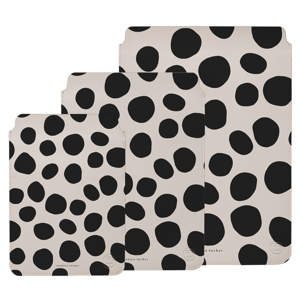 Pebbles Laptop & iPad Sleeve Laptop & Tablet Sleeve Small by Veronica Tucker - The Dairy